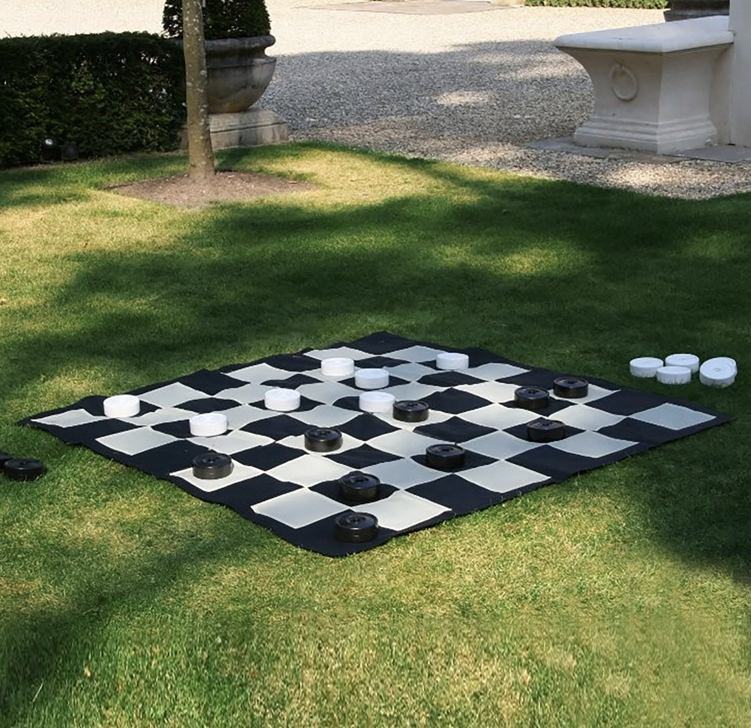 Giant Checkers